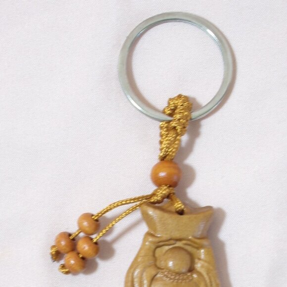Laughing Buddha Keychain Hotei Carved Peach Wood Pendant Abundance Good Luck Fas - Picture 7 of 8